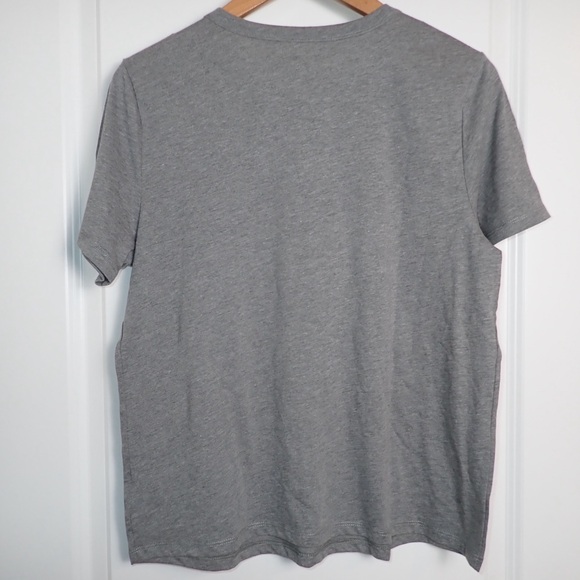 ✨Brand New✨ Old Navy Patriotic American Flag Gray T-Shirt size M - Picture 6 of 7